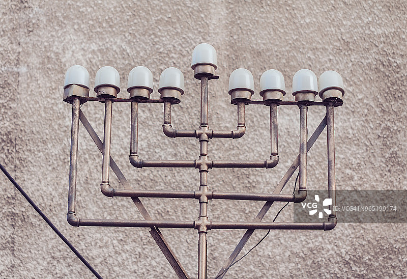 特拉维夫中央犹太教堂光明节烛台图片素材