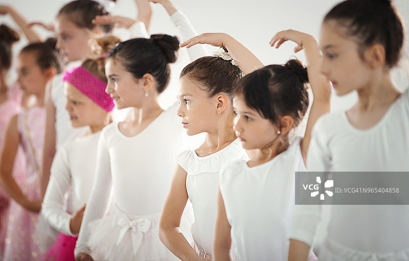 芭蕾舞练习图片素材