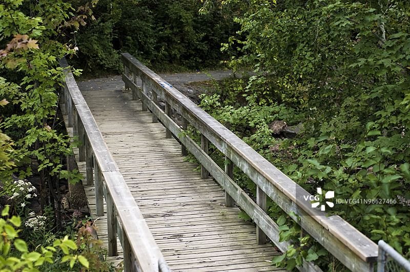 安大略省穆斯科卡的木栈道图片素材