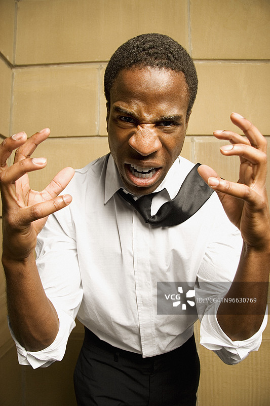 感到沮丧的男人图片素材