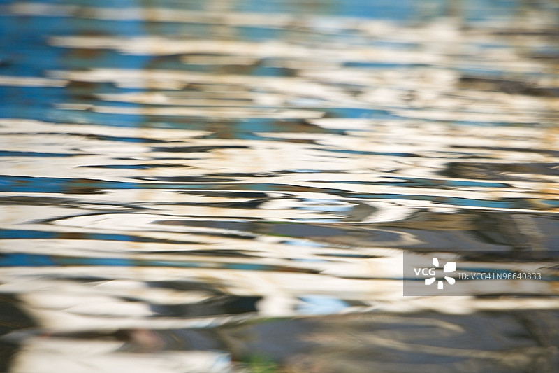 水面倒影图片素材