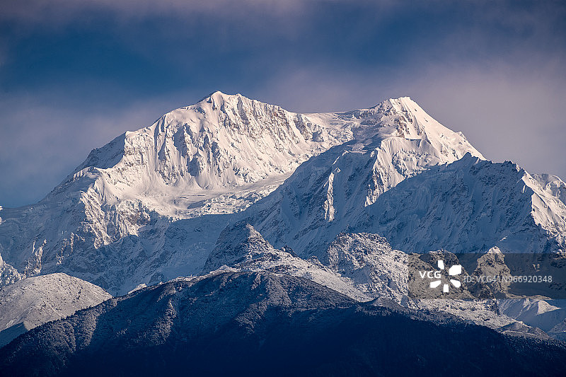 印度锡金邦干城章嘉峰的日出图片素材