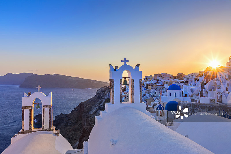希腊圣托里尼岛伊亚日落景观图片素材
