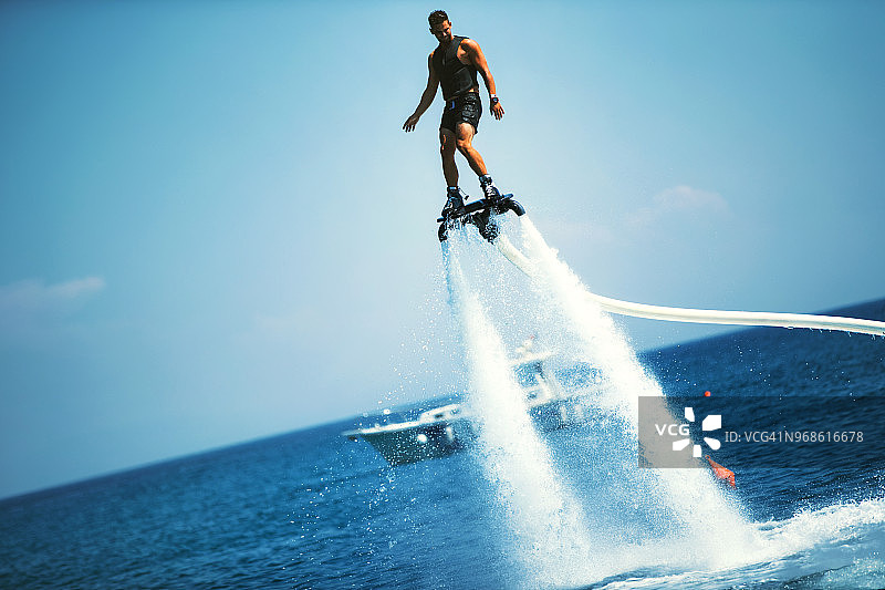 Flyboarding。图片素材