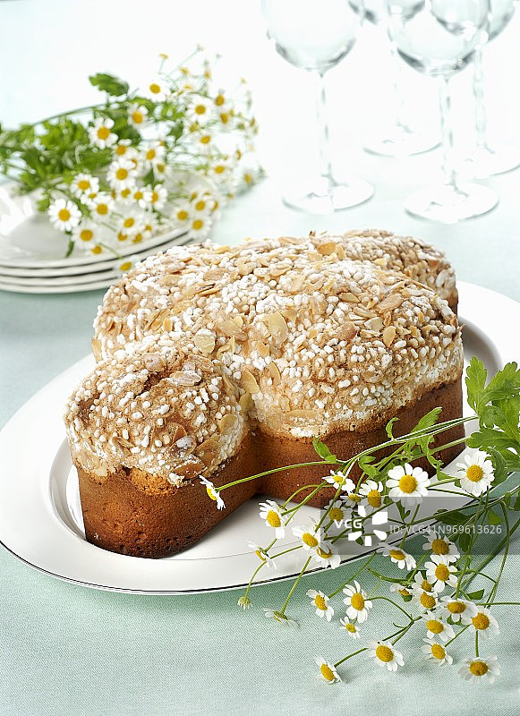 意大利复活节鸽子面包图片素材