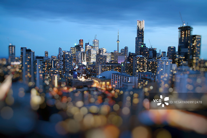 美丽的多伦多的蓝色时刻图片素材