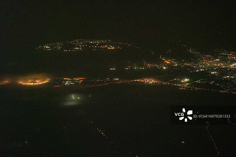 日本北海道千岁市夜间航拍景观图片素材