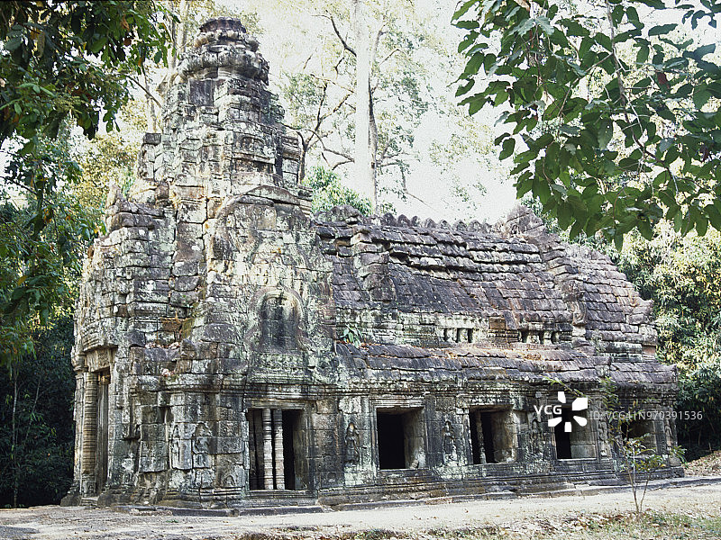 柬埔寨吴哥窟巴戎寺的塔布笼寺图片素材