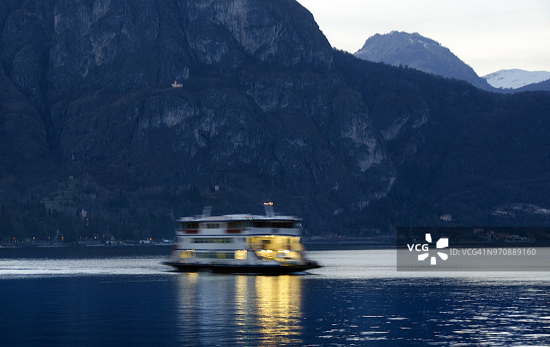 科莫湖渡轮图片素材