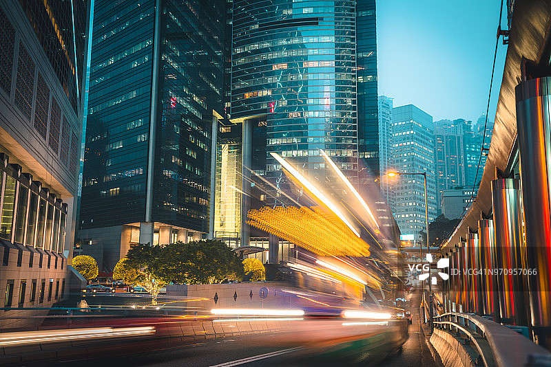 香港商业区的交通景象图片素材