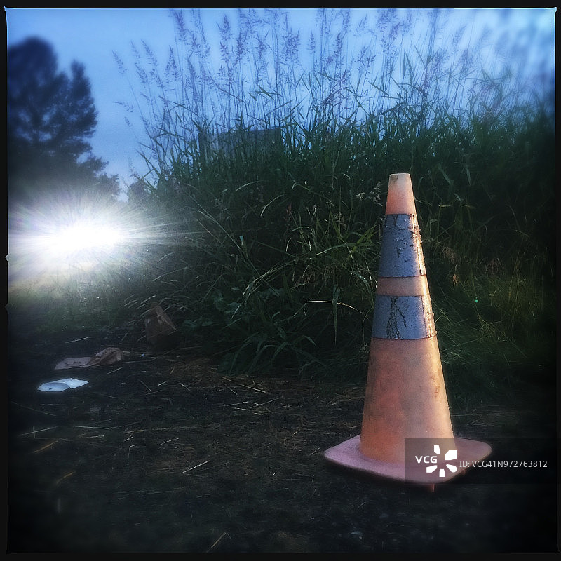 建筑锥形场地图片素材