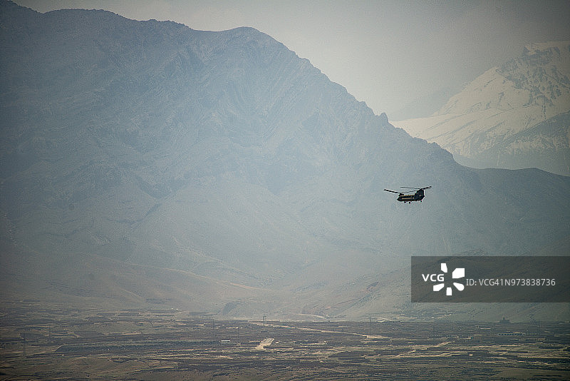 美国CH-47支奴克运输直升机图片素材