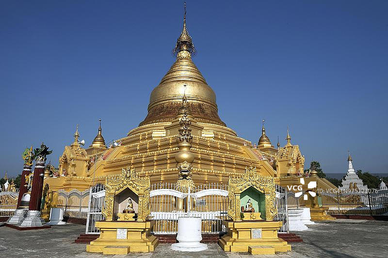 缅甸曼德勒省曼德勒的玛哈劳卡玛拉哉因佛塔图片素材