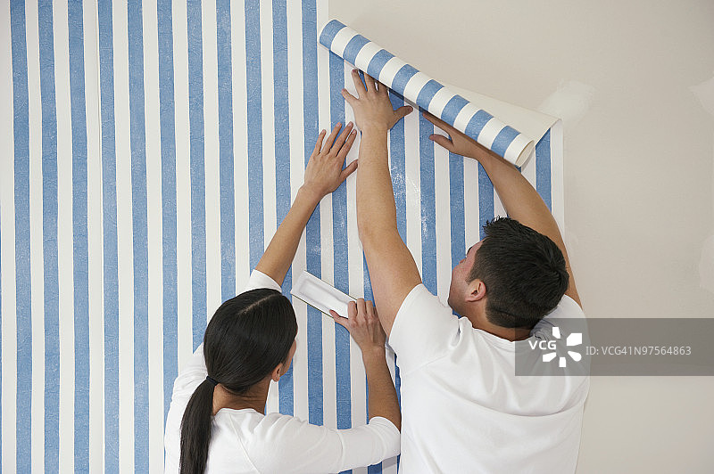 情侣贴壁纸图片素材