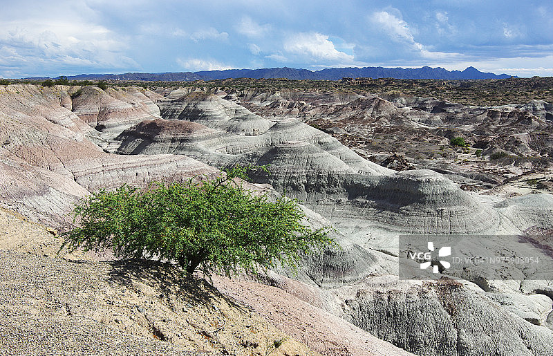 月亮谷的岩层图片素材