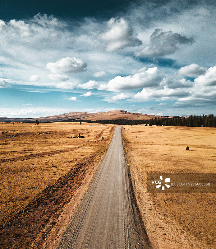 蒙大拿州公路航拍图图片素材