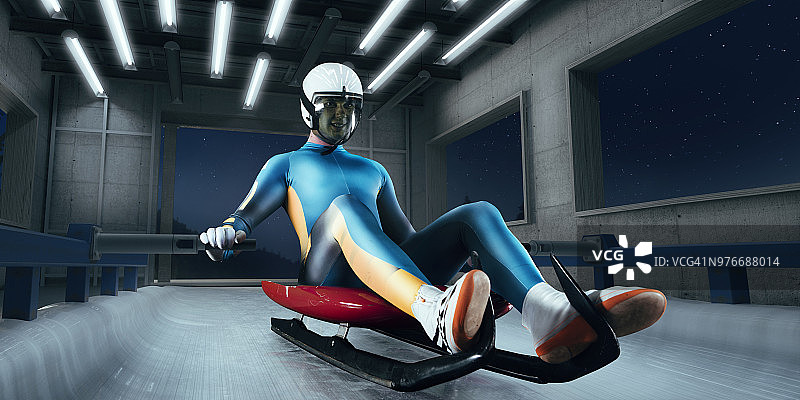 在雪橇赛道起点线上的男子雪橇运动员图片素材