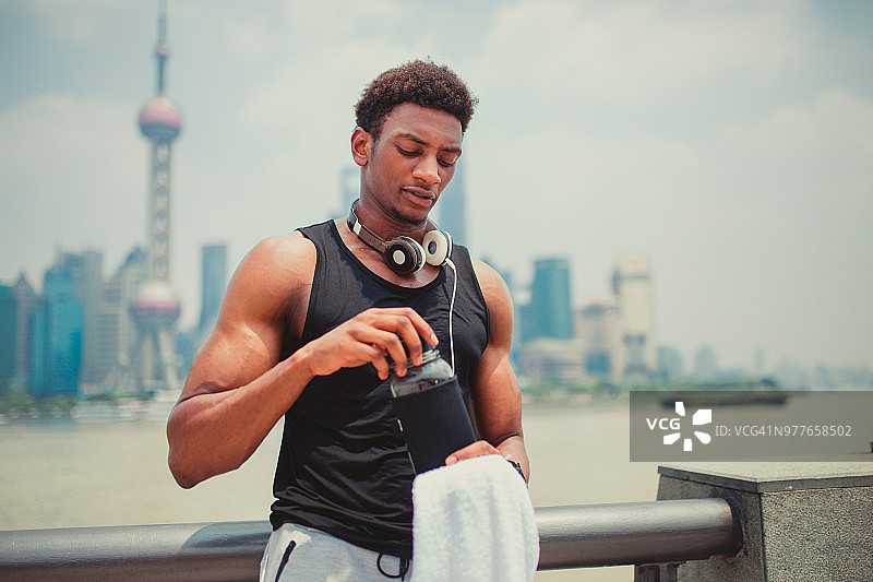 饮水休息时间图片素材