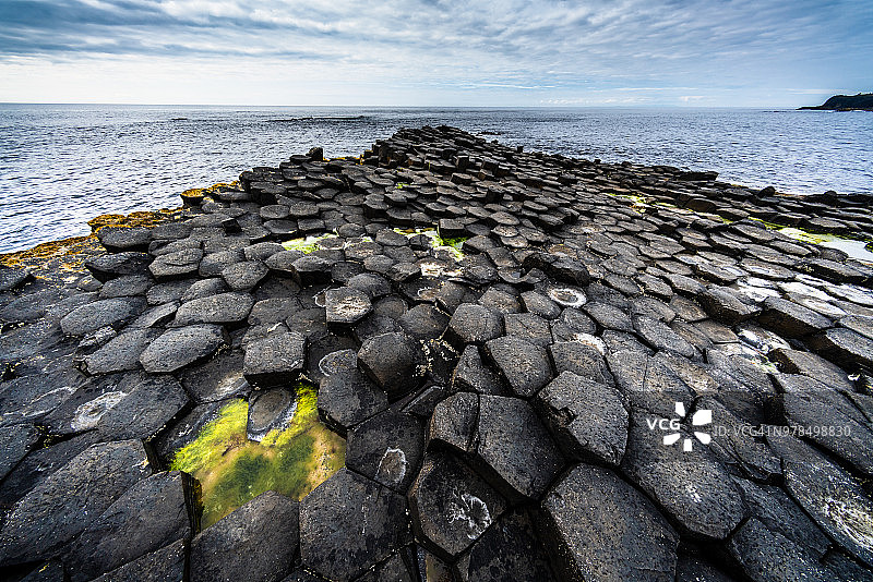 北爱尔兰巨人堤道岩石图片素材