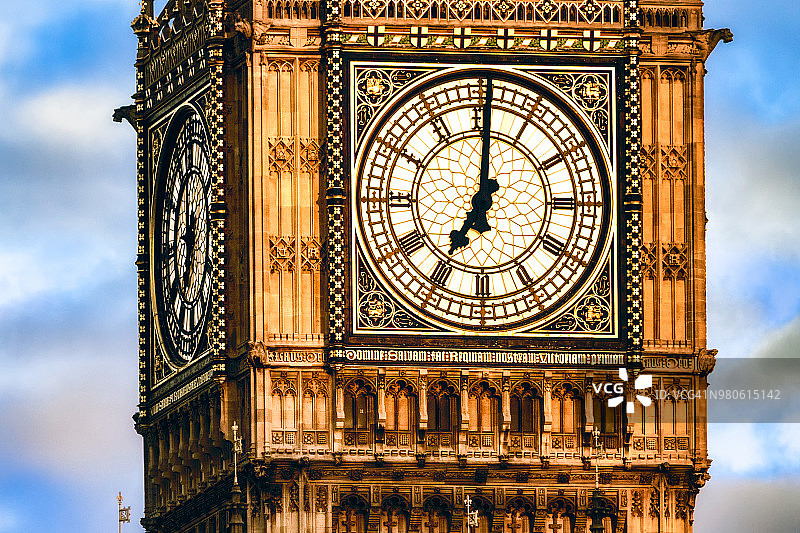 伦敦黎明7点大本钟特写图片素材
