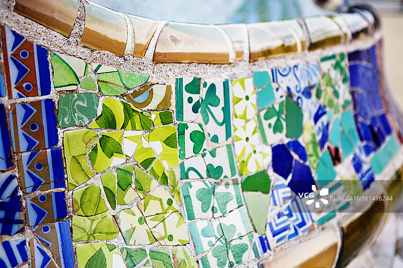 巴塞罗那奎尔公园的蛇形长椅图片素材