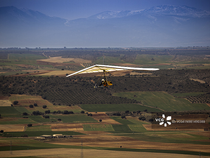 悬挂式滑翔图片素材