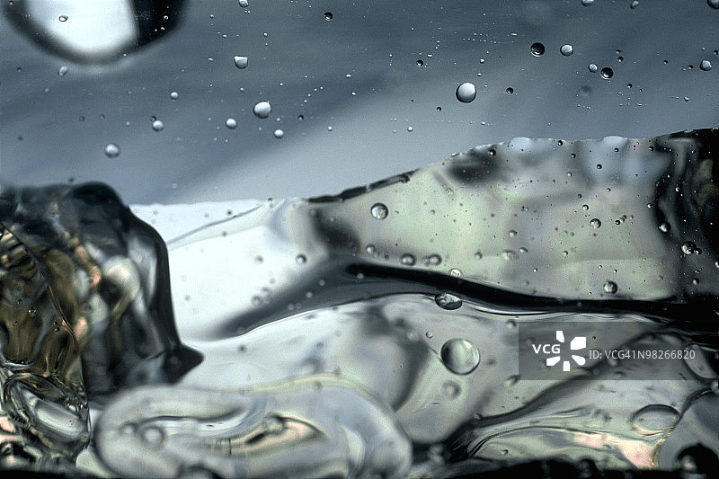 含有气泡的液体图片素材