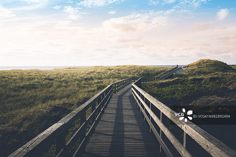 北弗里西亚群岛的海边走道图片素材