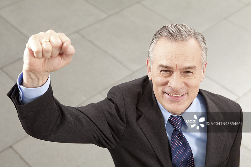 欢呼的商人图片素材