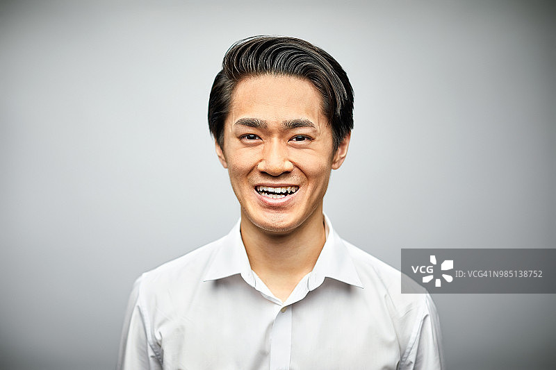 商人在白色背景上大笑图片素材