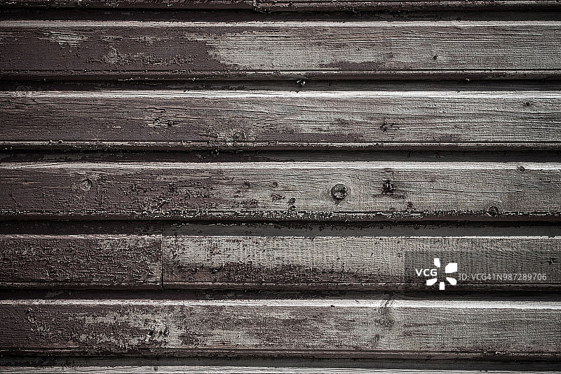 老房子的旧木板墙。正方形构图图片素材