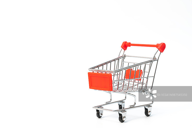 白色背景上的购物车图片素材