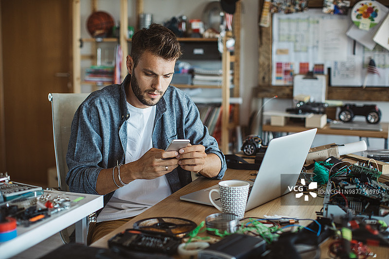 在家完成项目图片素材