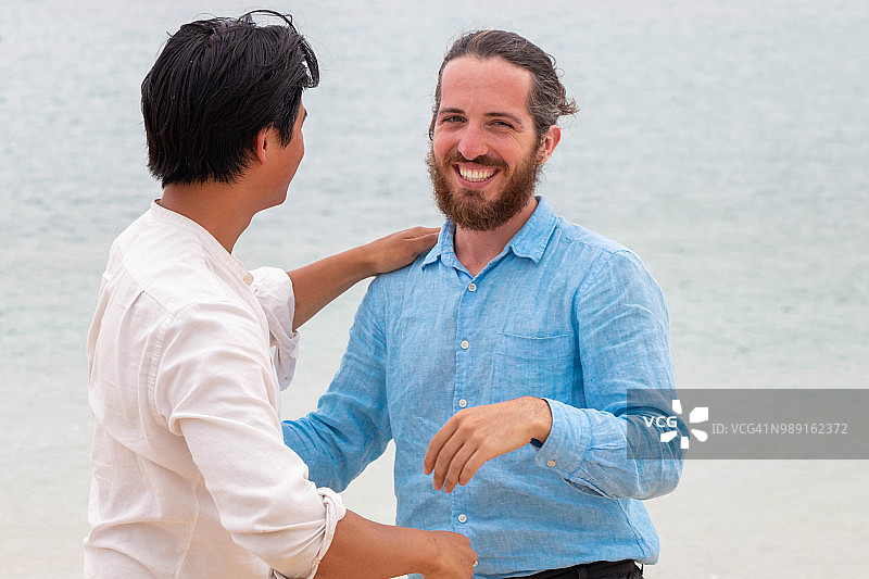 友好的拥抱3图片素材