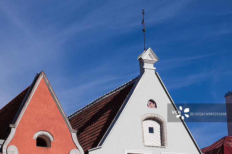 爱沙尼亚塔林老城区的屋顶图片素材