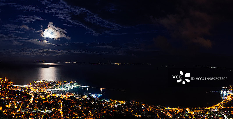 满月奇观图片素材