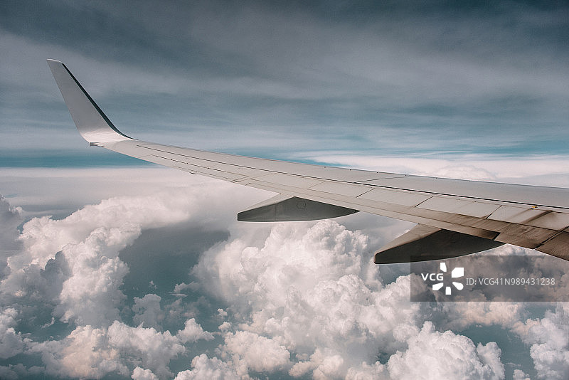 飞机舷窗视角图片素材