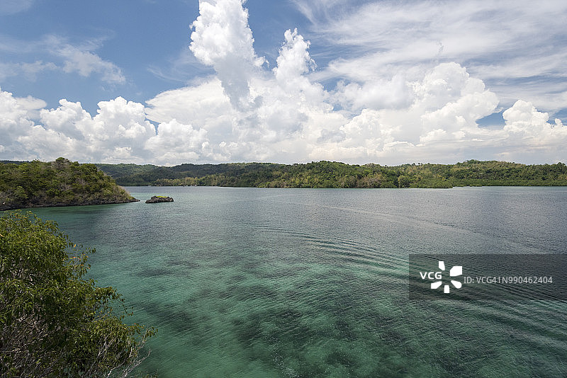 菲律宾塔克隆岛国家海洋保护区图片素材