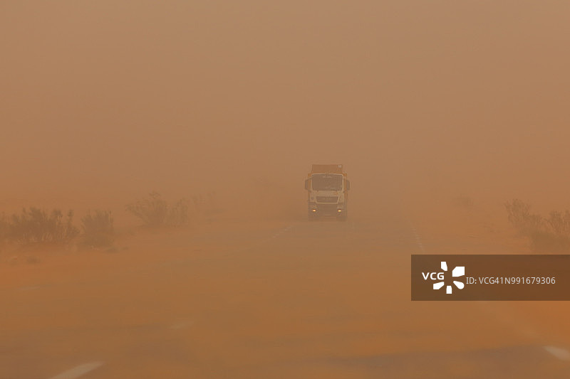 沙尘暴图片素材