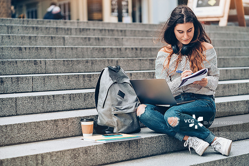 使用现代技术进行教育图片素材