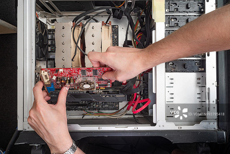 安装电脑硬件组件图片素材