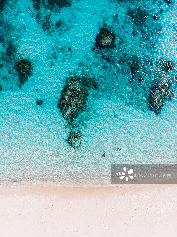 日本冲绳庆良间群岛国家公园热带海滩航拍图片素材