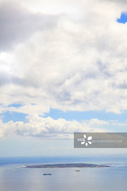 非洲南非罗本岛：货船图片素材