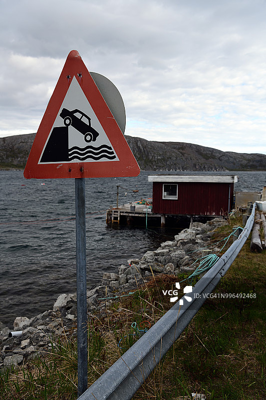 挪威北部基夫峡湾的码头标志图片素材