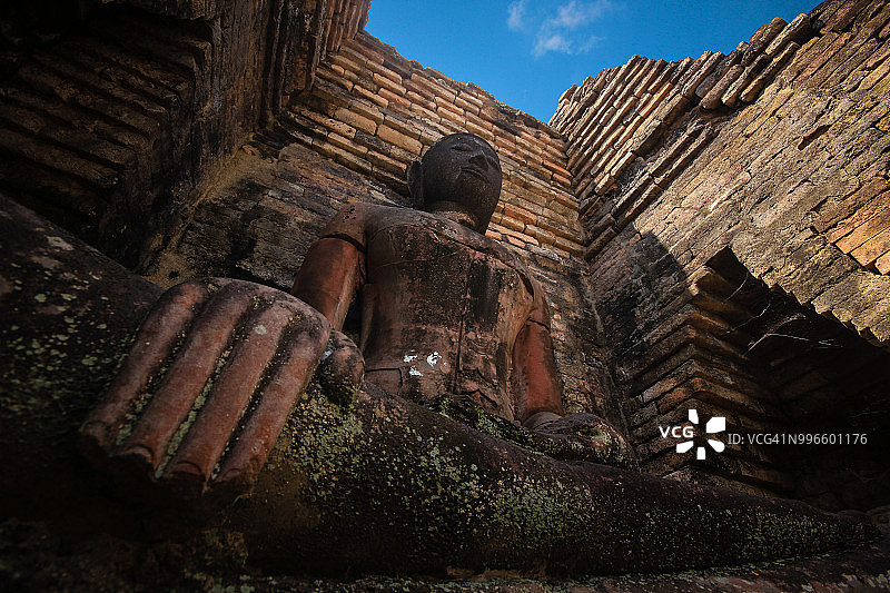 巨大的佛像。图片素材