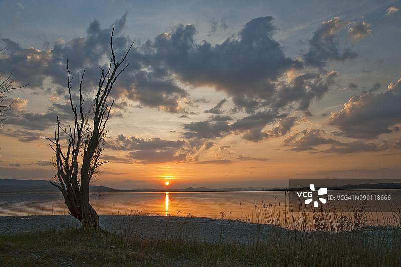 德国巴登-符腾堡赖兴瑙岛博登湖的日落图片素材