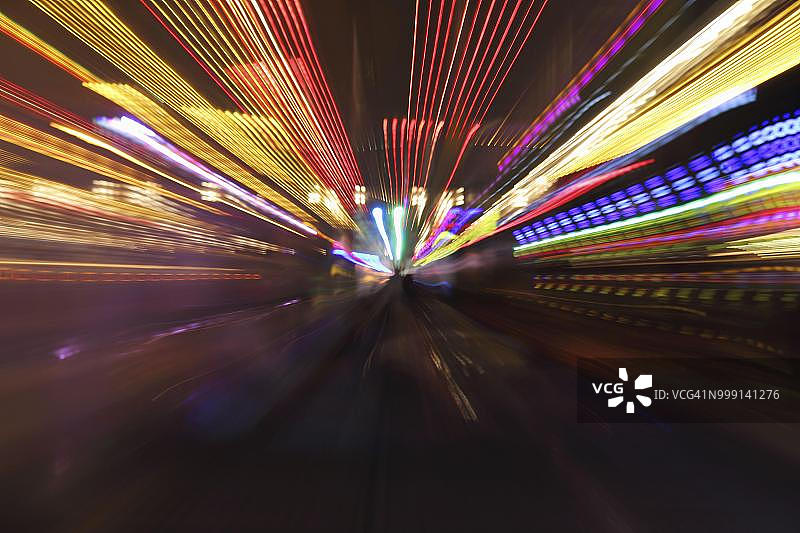 夜间碰碰车（放大）图片素材