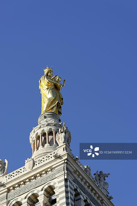法国马赛守护圣母圣殿的马当娜像图片素材