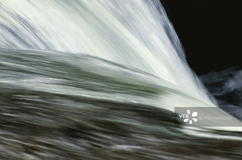 路易斯河瀑布图片素材