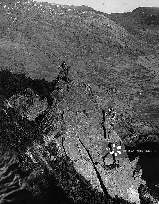 珠穆朗玛峰探险图片素材